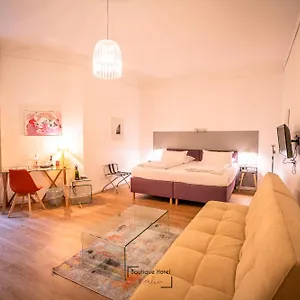 https://hotel-alexander-beim-kurfurstendamm.find-berlin-hotels.com
